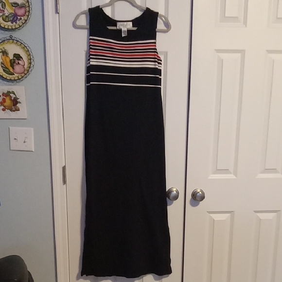Jones Wear Dresses & Skirts - Jones Wear Black Maxi Dress with Striking Red and White Stripes